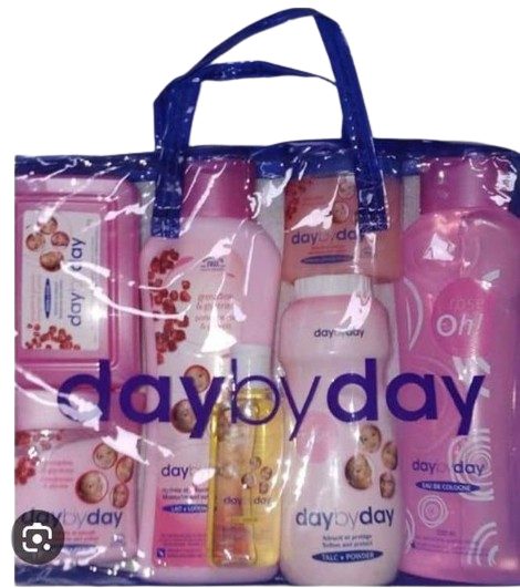 DAY BY DAY GIFT SET 2 removebg preview