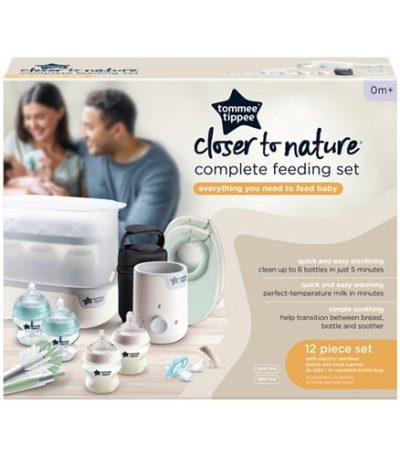 Tommee Tippee Complete Bottle Feeding Set 447839